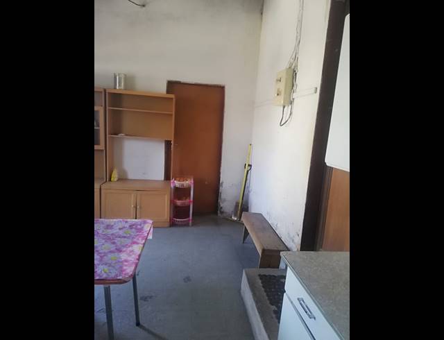 2 BEDROOM FREESTANDING FOR SALE IN EMONDLO UNIT B